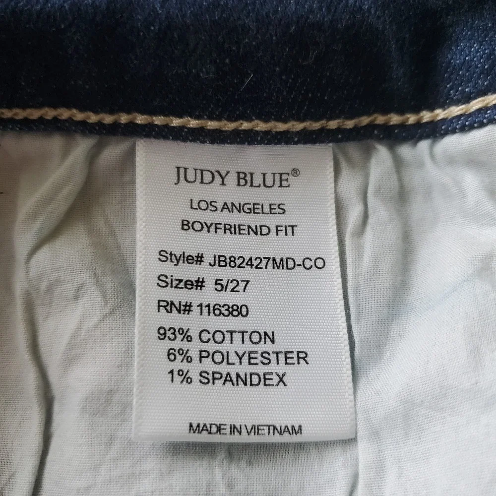 Judy Blue Boyfriend Fit Distressed‎ Stretch Denim Jeans Size 5 / 27 JB82427MD-CO